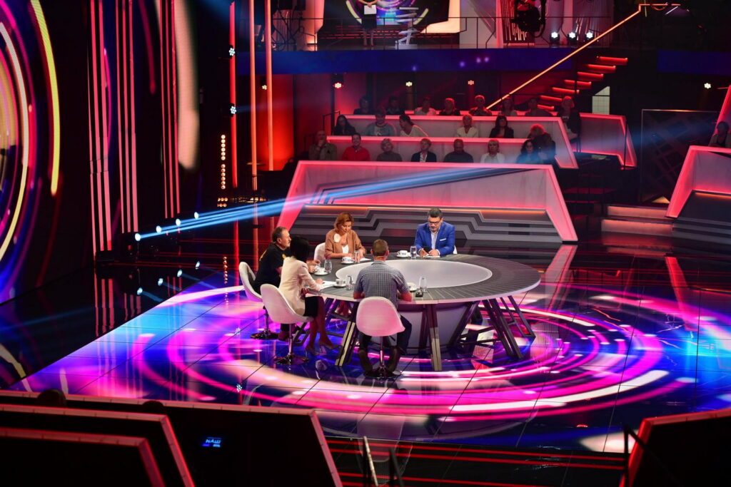 Broadcast (TV)